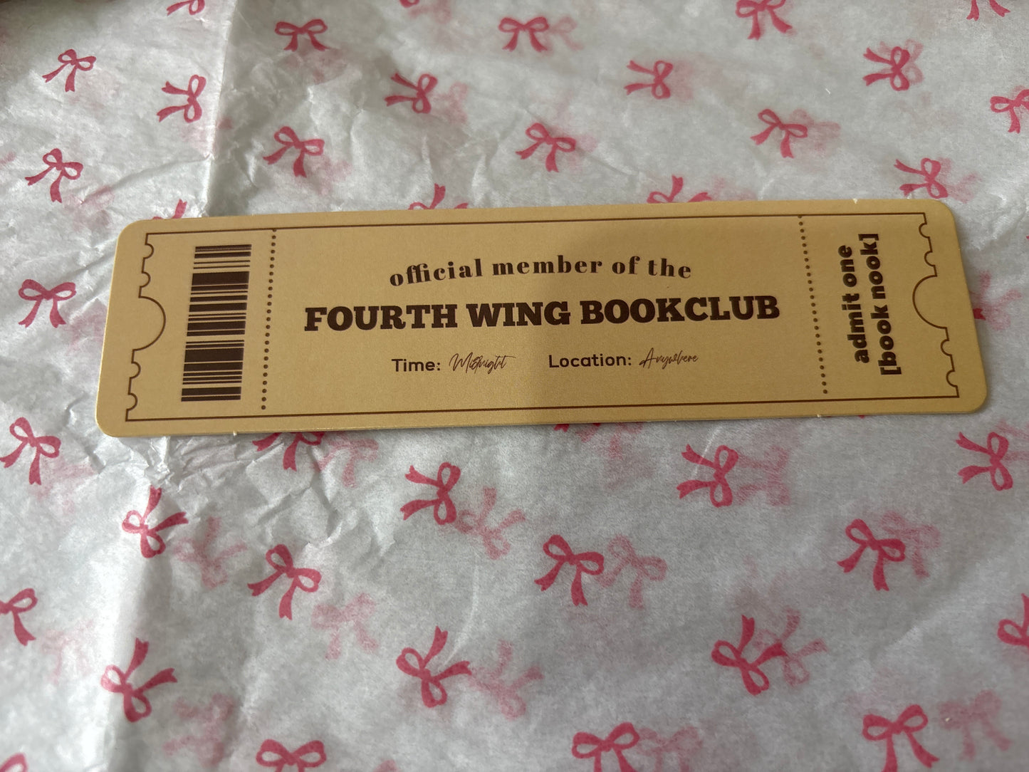 The Fourth Wing Book Club creme